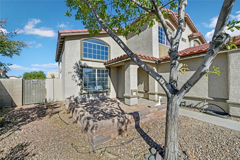 180 Horizon View, Henderson, NV 89015