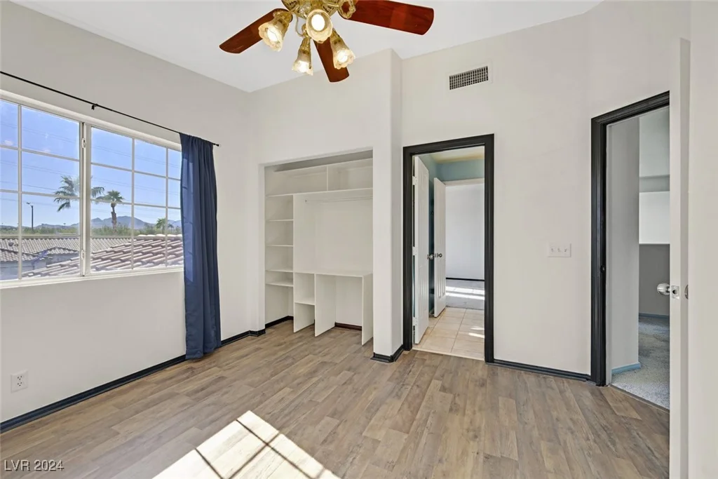 180 Horizon View, Henderson, NV 89015