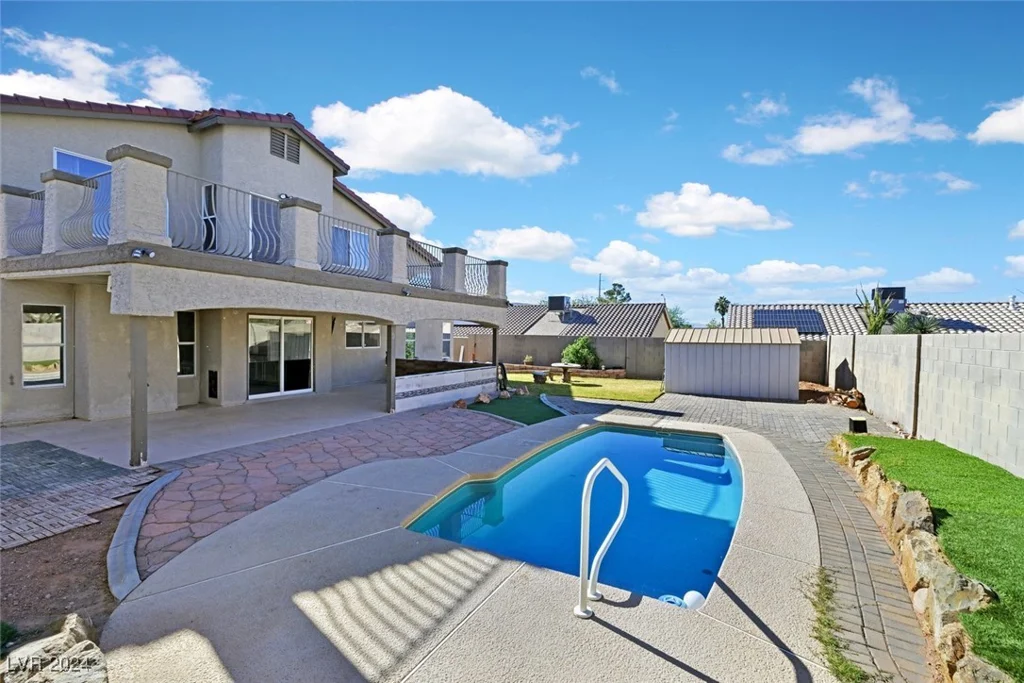 180 Horizon View, Henderson, NV 89015