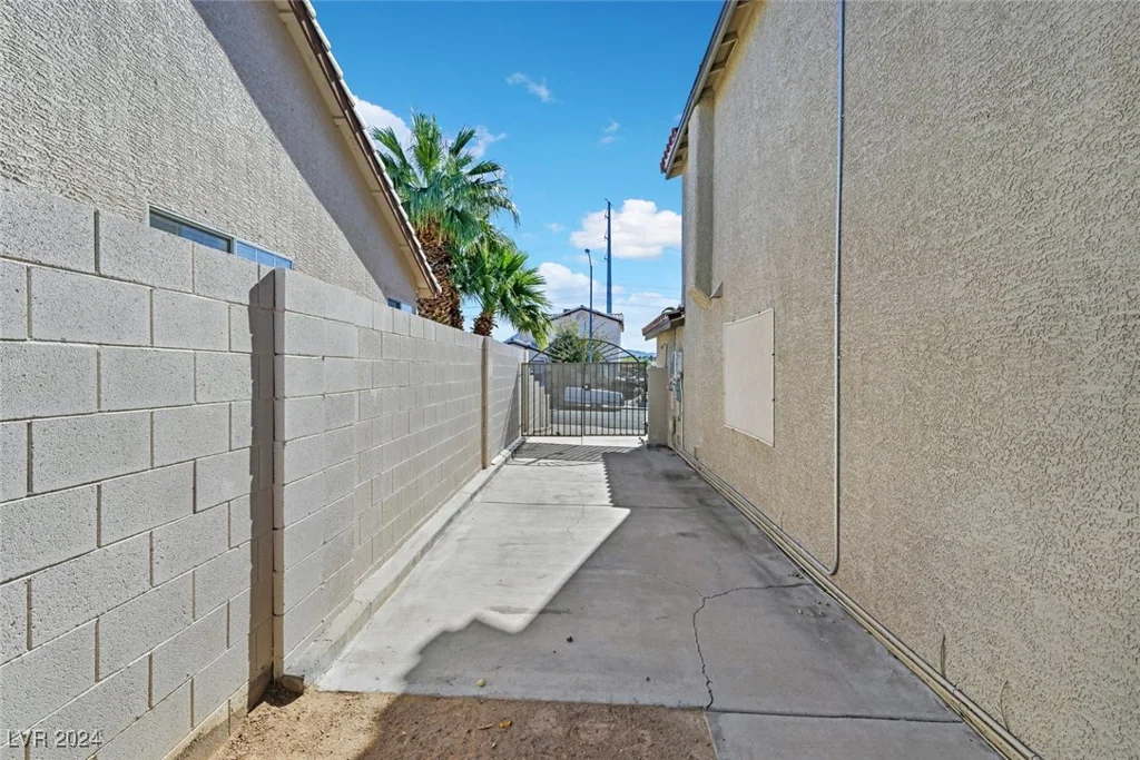 180 Horizon View, Henderson, NV 89015