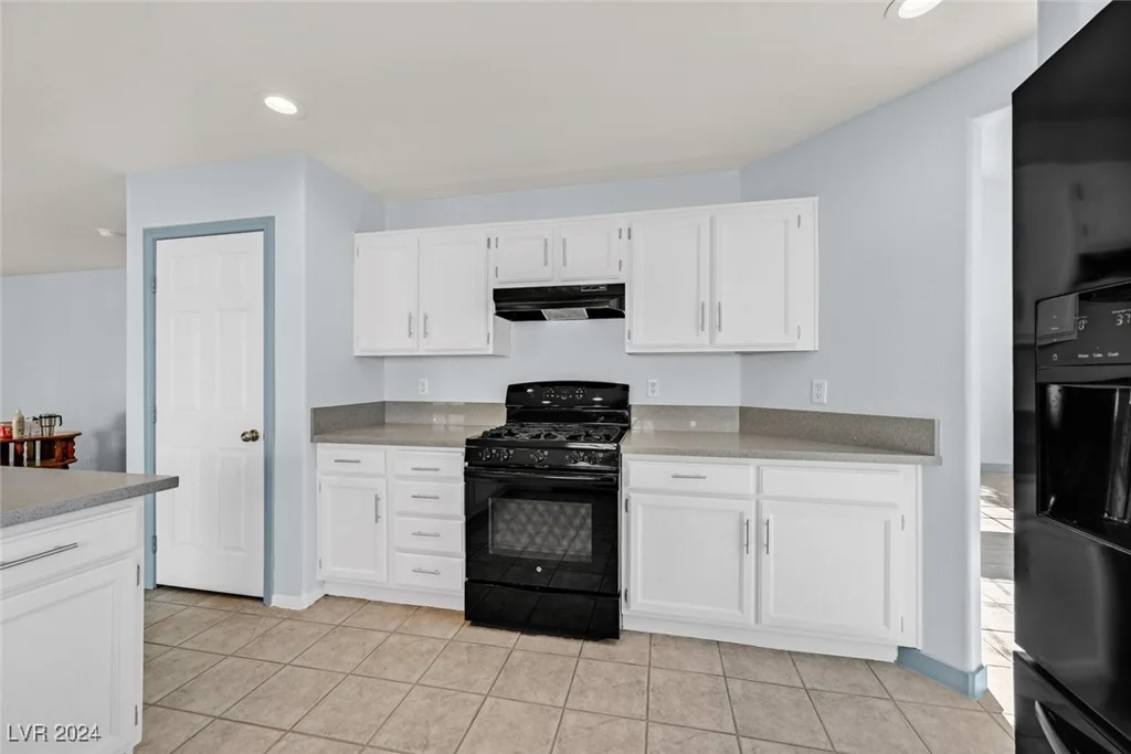 180 Horizon View, Henderson, NV 89015