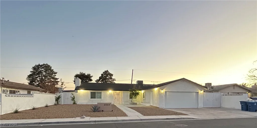 4959 Idaho, Las Vegas, NV 89104
