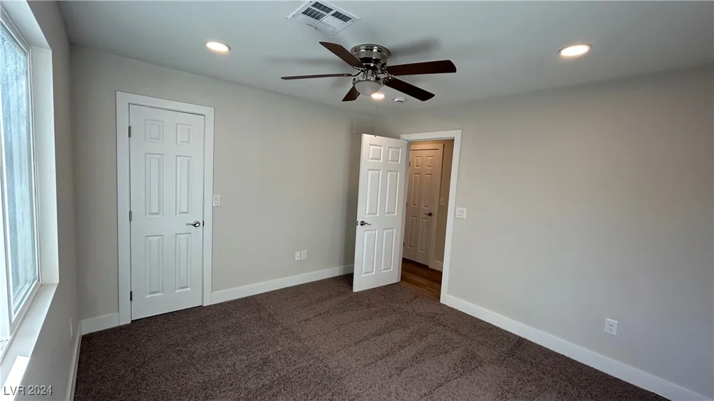4959 Idaho, Las Vegas, NV 89104