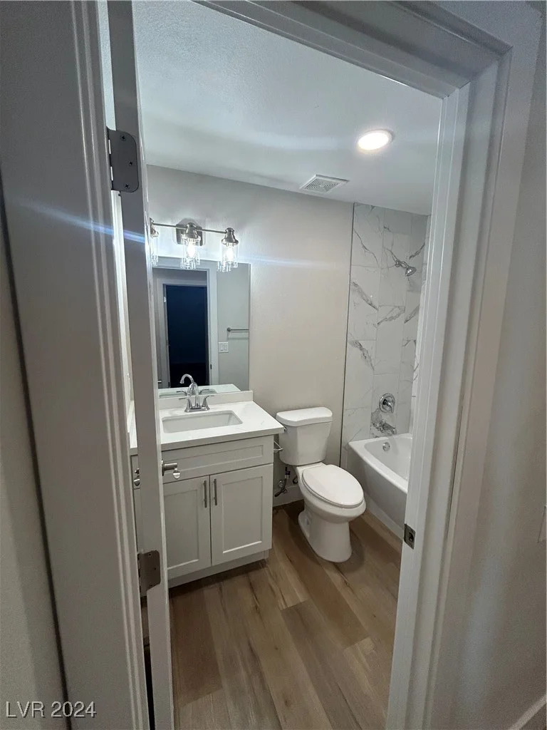 4959 Idaho, Las Vegas, NV 89104