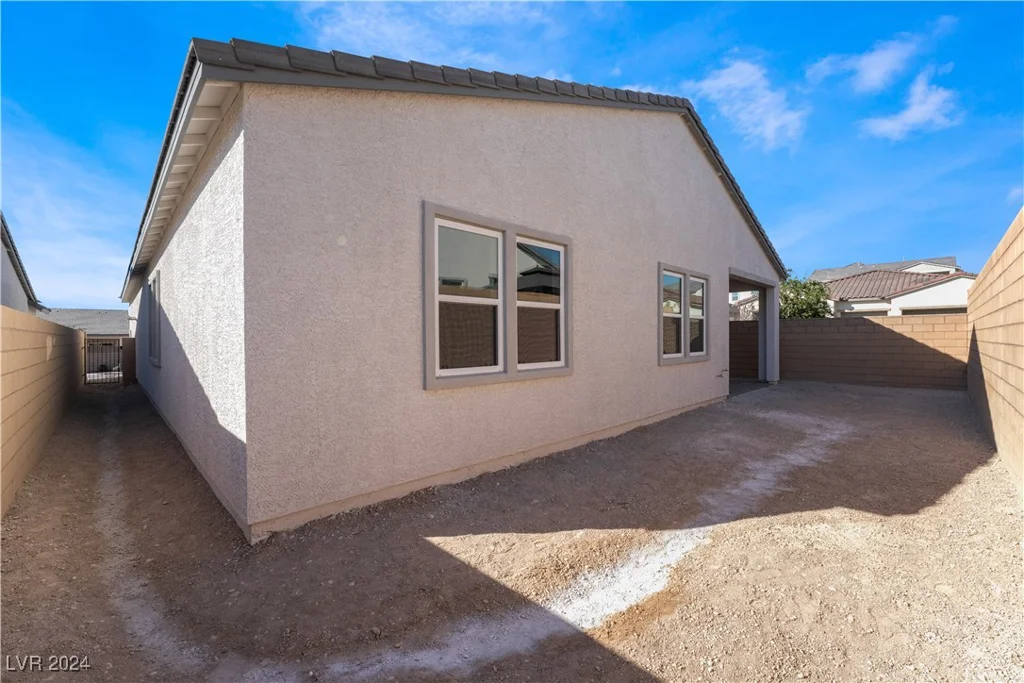 10232 Meandering Dell, Las Vegas, NV 89166