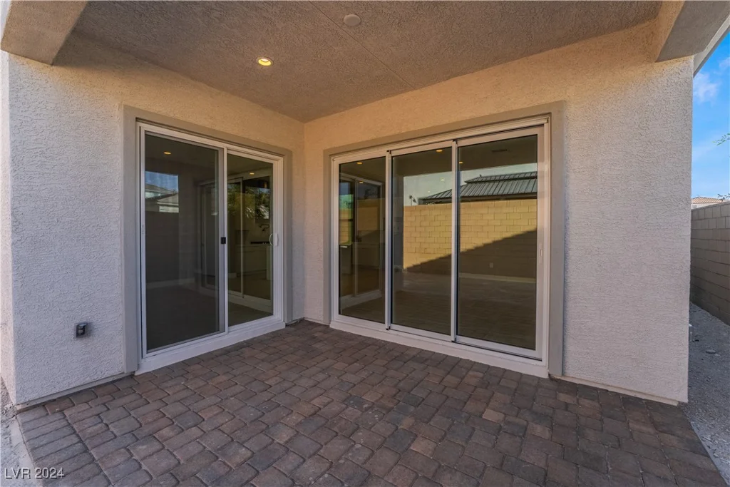 10232 Meandering Dell, Las Vegas, NV 89166