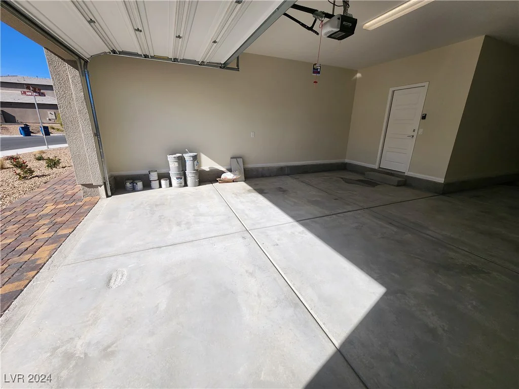 9398 Ara Place, Las Vegas, NV 89143