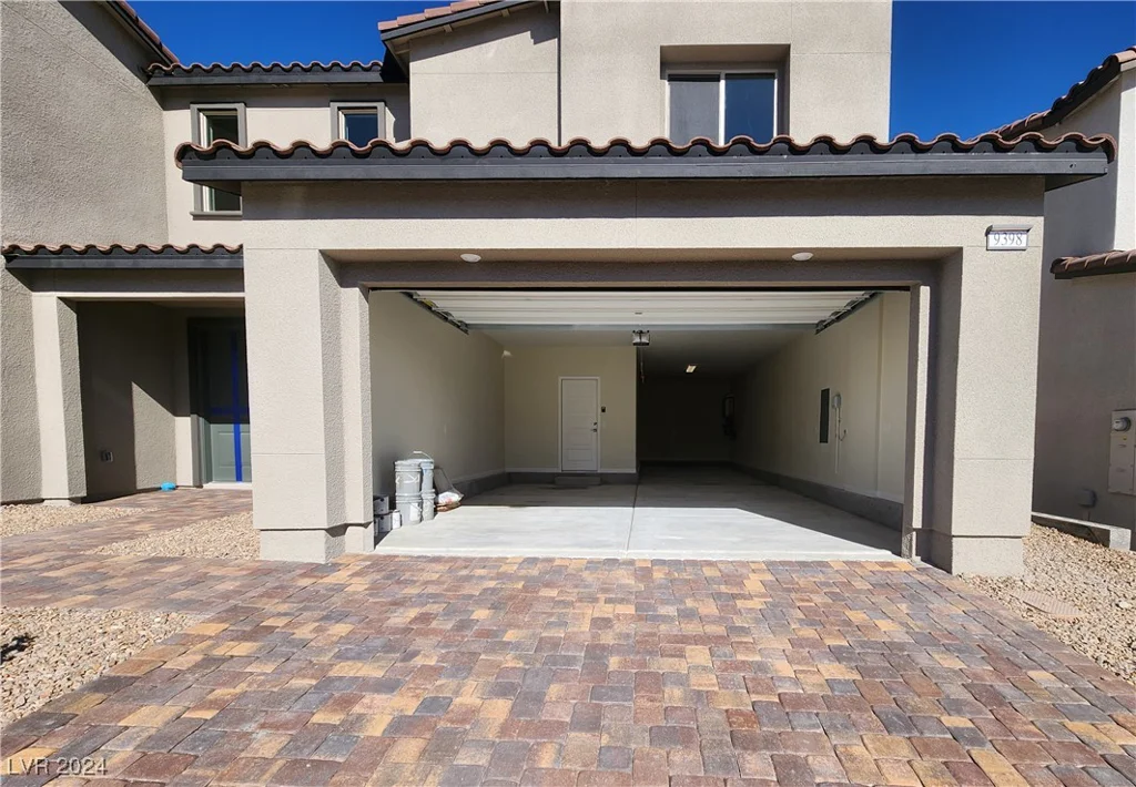 9398 Ara Place, Las Vegas, NV 89143