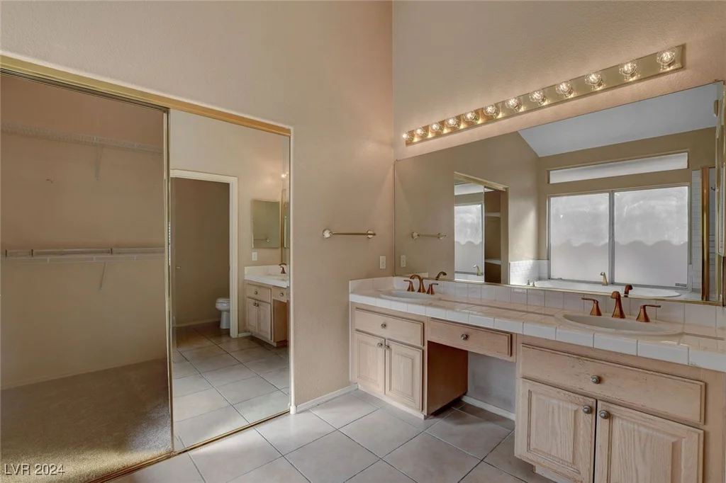 2134 Eaglepath, Henderson, NV 89074