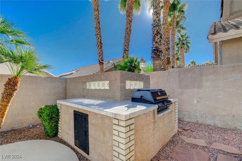 2134 Eaglepath, Henderson, NV 89074