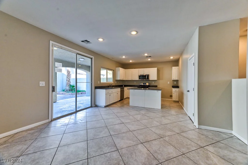 6137 Talbot Springs, North Las Vegas, NV 89081