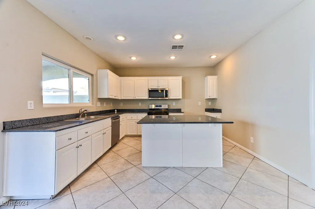 6137 Talbot Springs, North Las Vegas, NV 89081