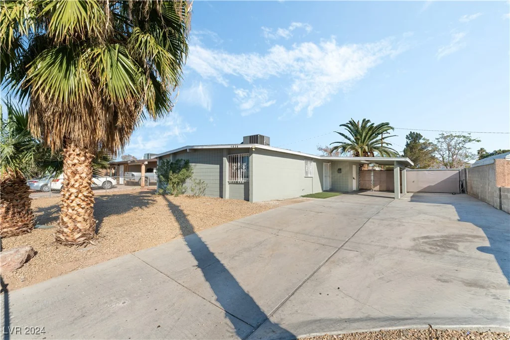 1836 Kenneth, North Las Vegas, NV 89030