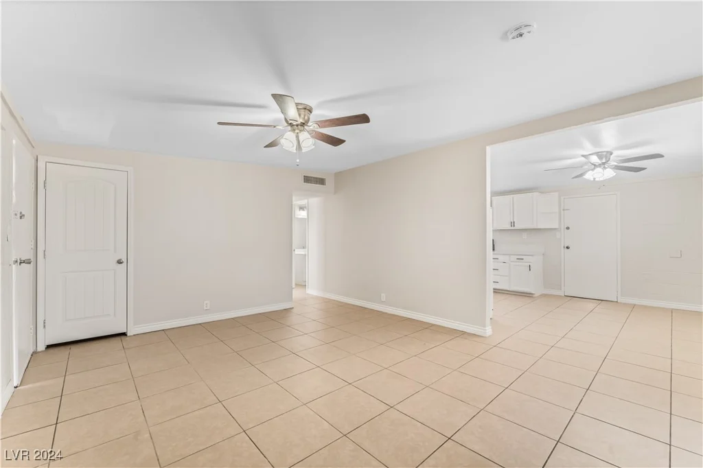1836 Kenneth, North Las Vegas, NV 89030
