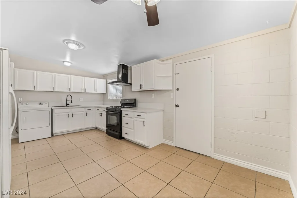 1836 Kenneth, North Las Vegas, NV 89030