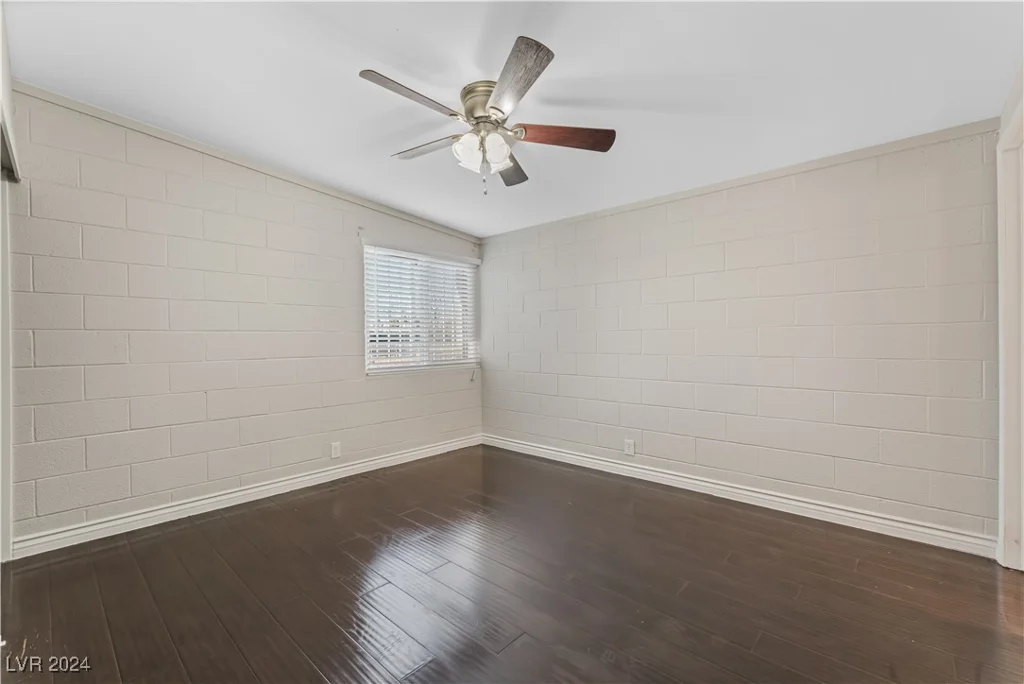 1836 Kenneth, North Las Vegas, NV 89030