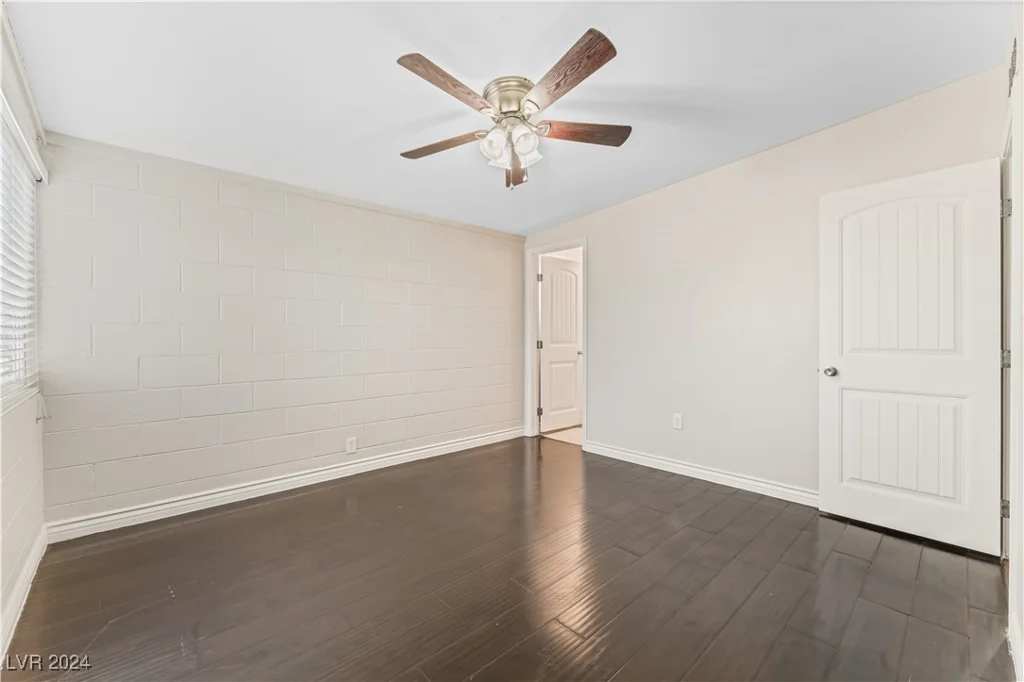 1836 Kenneth, North Las Vegas, NV 89030