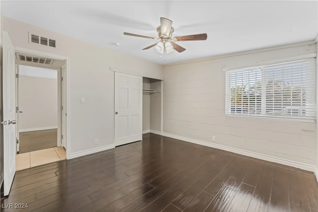 1836 Kenneth, North Las Vegas, NV 89030