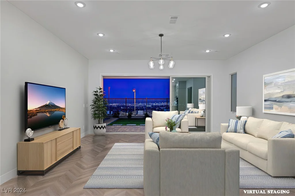 2230 Pigeon Hawk, Las Vegas, NV 89138