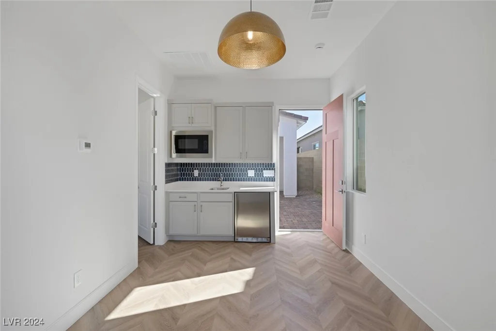 2230 Pigeon Hawk, Las Vegas, NV 89138