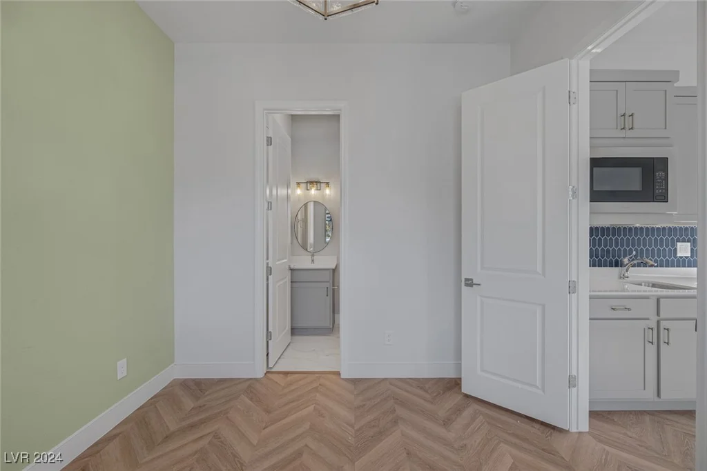 2230 Pigeon Hawk, Las Vegas, NV 89138