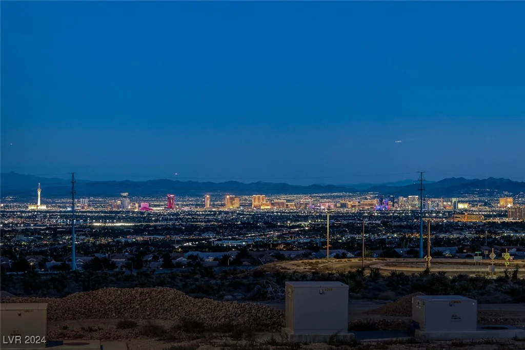 2230 Pigeon Hawk, Las Vegas, NV 89138