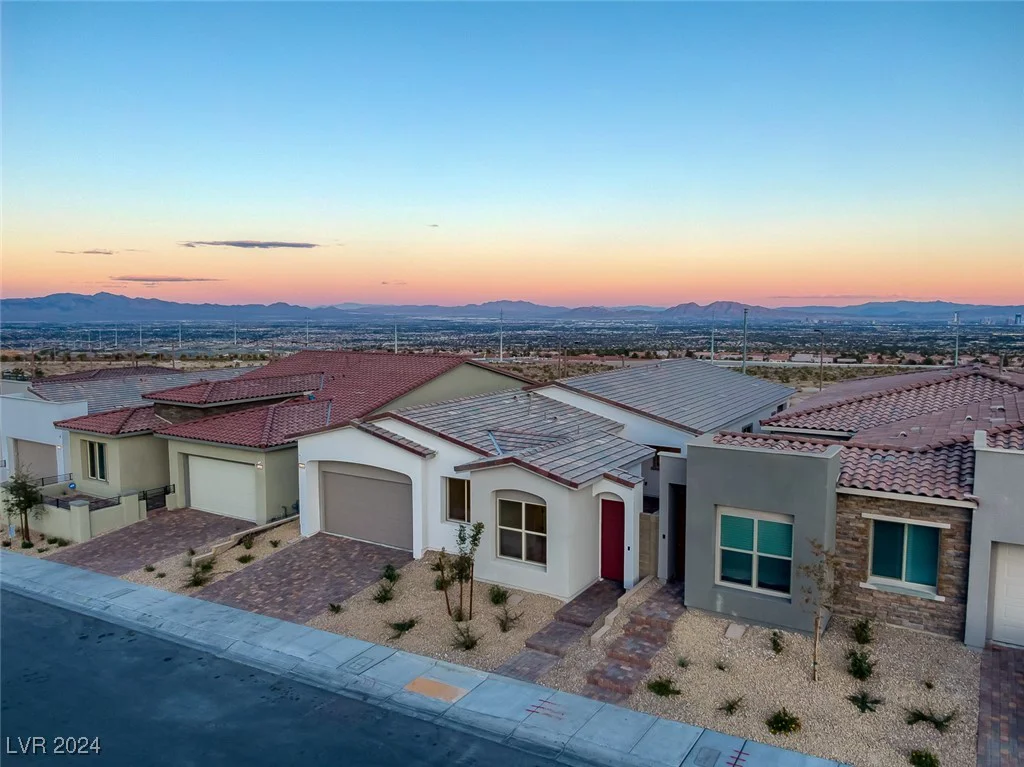 2230 Pigeon Hawk, Las Vegas, NV 89138