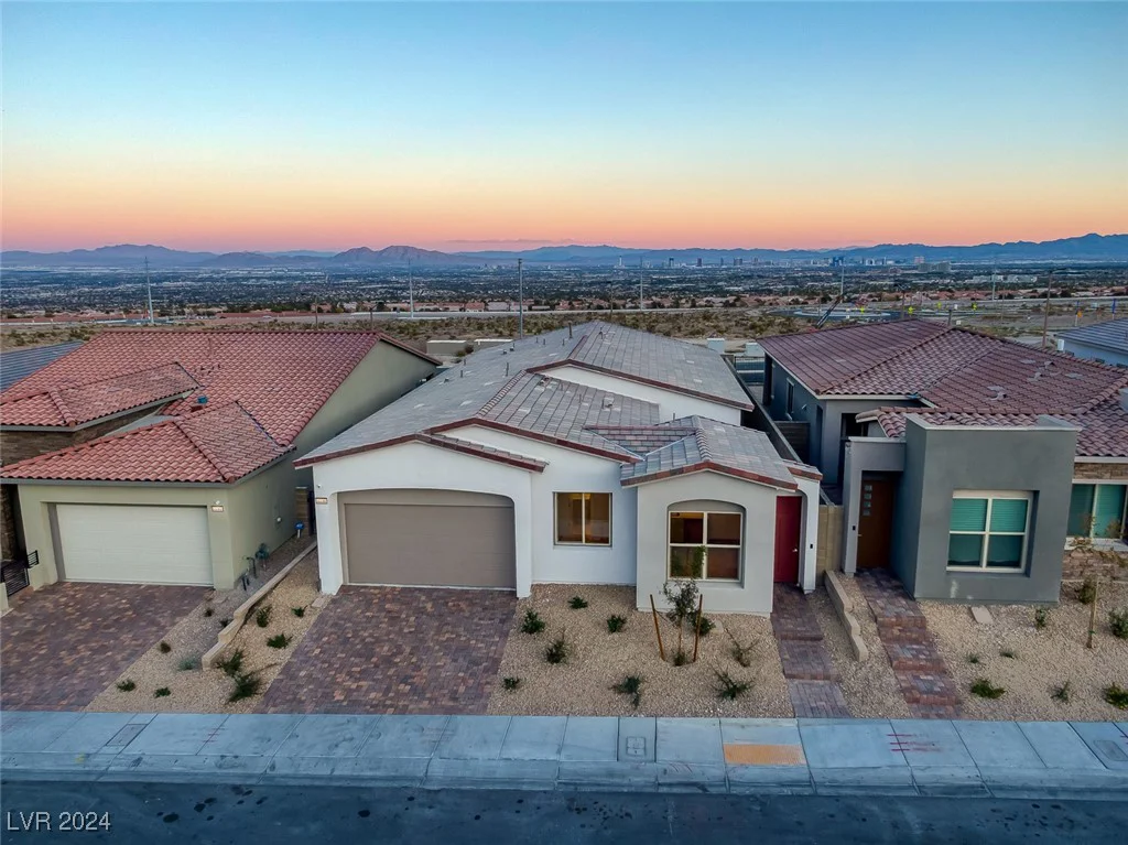 2230 Pigeon Hawk, Las Vegas, NV 89138