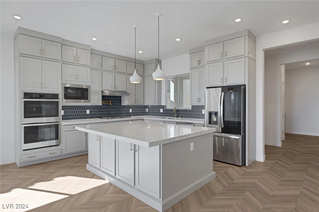 2230 Pigeon Hawk, Las Vegas, NV 89138