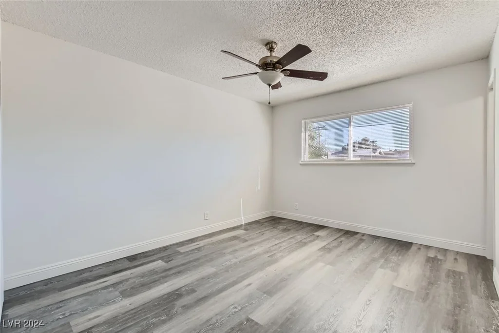 4323 Ridgedale, Las Vegas, NV 89121