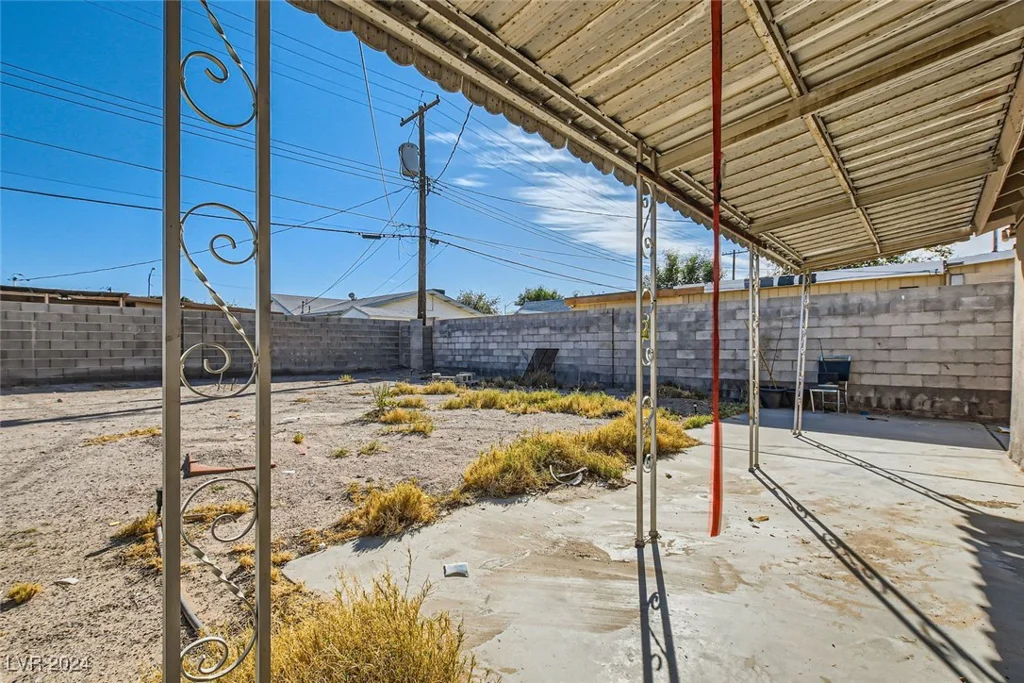 4323 Ridgedale, Las Vegas, NV 89121
