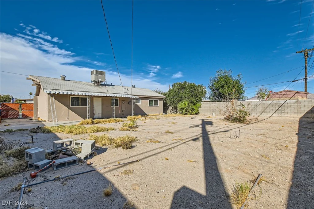 4323 Ridgedale, Las Vegas, NV 89121