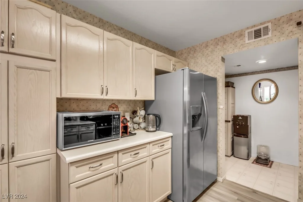 7705 ALLANO, Las Vegas, NV 89128