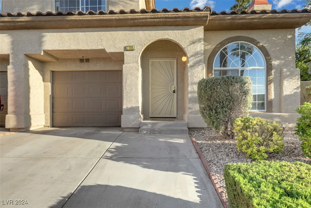 7705 ALLANO, Las Vegas, NV 89128