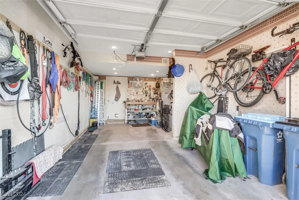 7705 ALLANO, Las Vegas, NV 89128