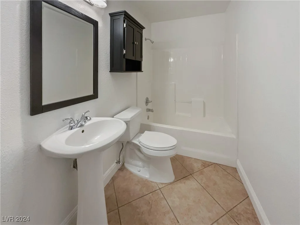 7942 Quail Mountain, Las Vegas, NV 89131