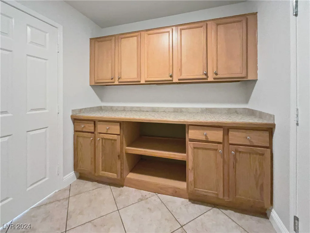 7942 Quail Mountain, Las Vegas, NV 89131