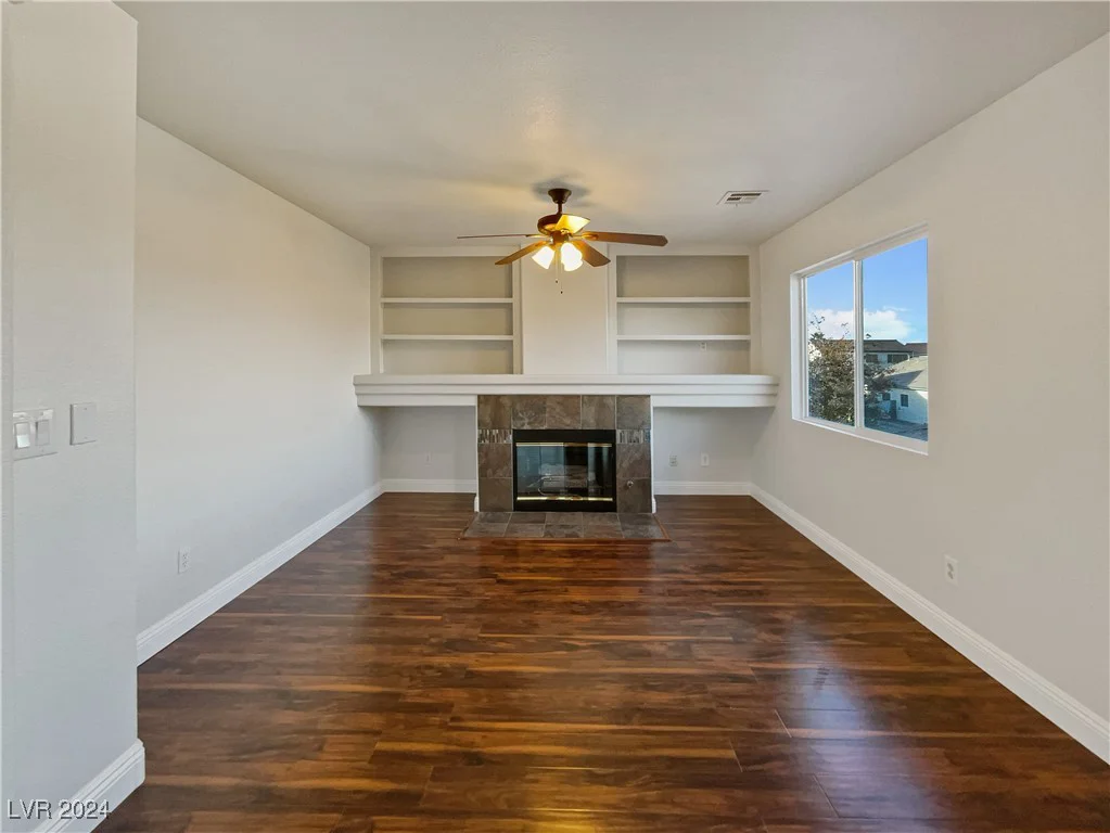 7942 Quail Mountain, Las Vegas, NV 89131