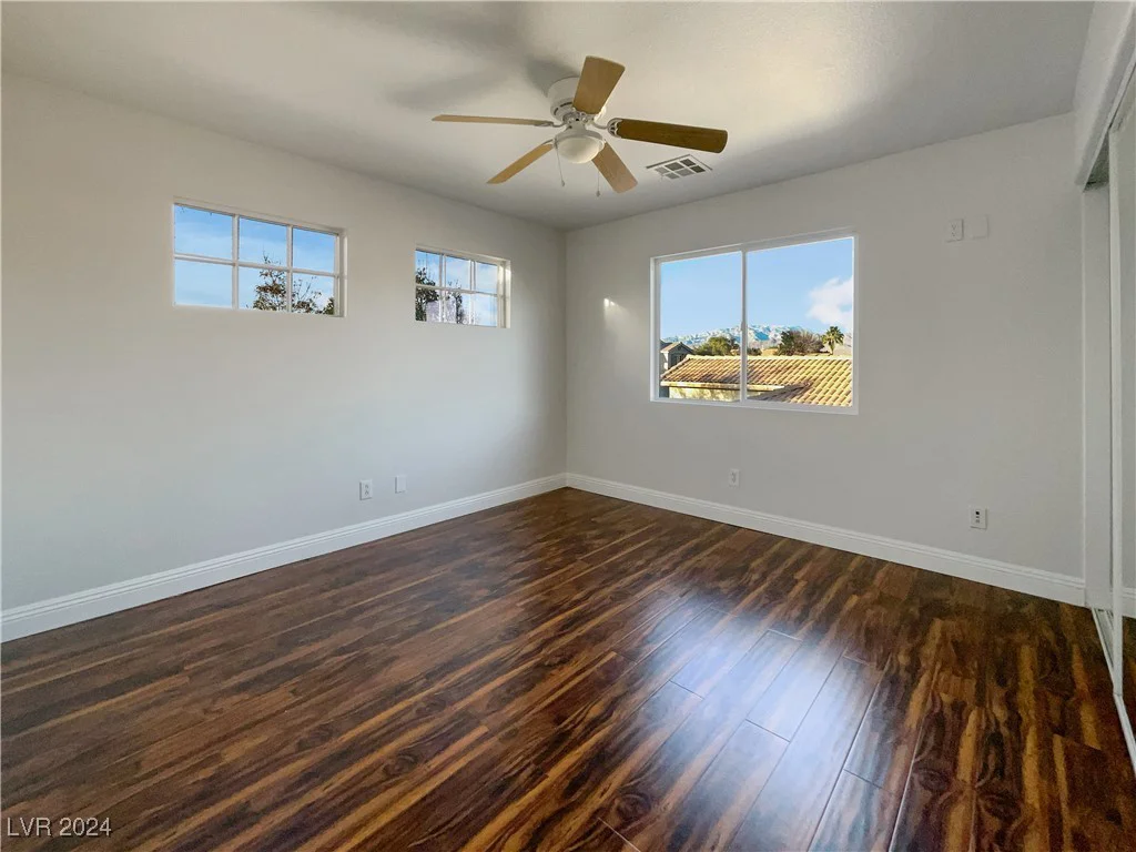 7942 Quail Mountain, Las Vegas, NV 89131