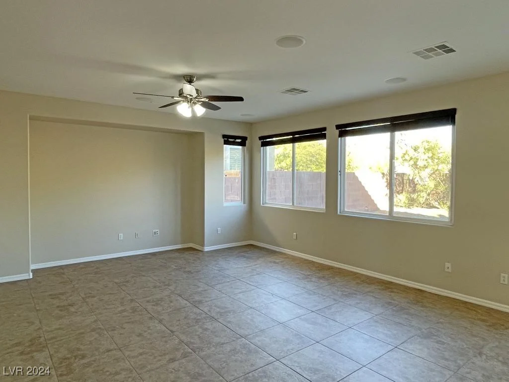 9720 Pan Falls, Las Vegas, NV 89178