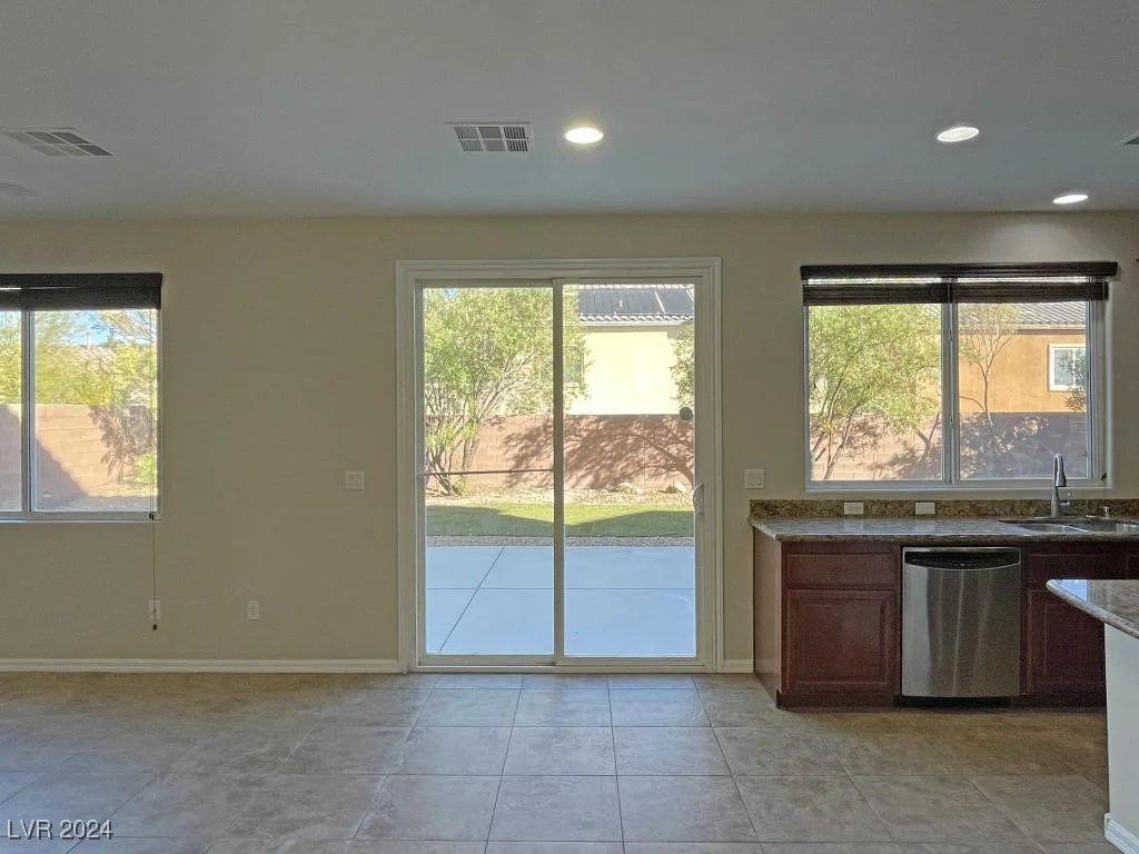 9720 Pan Falls, Las Vegas, NV 89178