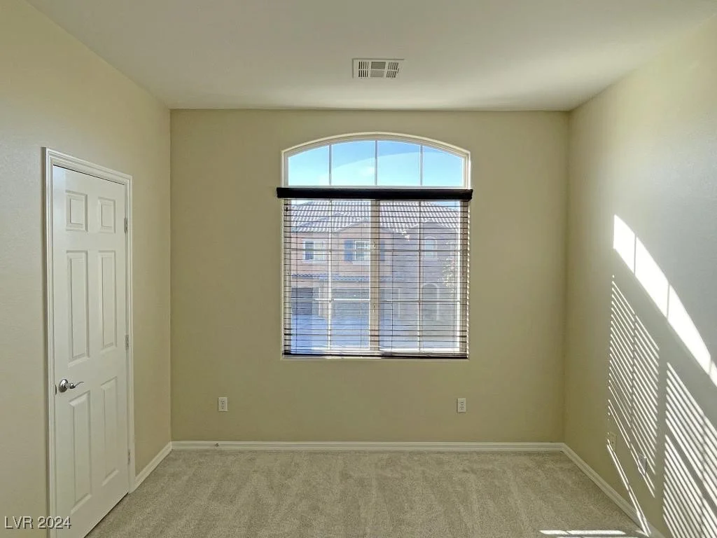 9720 Pan Falls, Las Vegas, NV 89178
