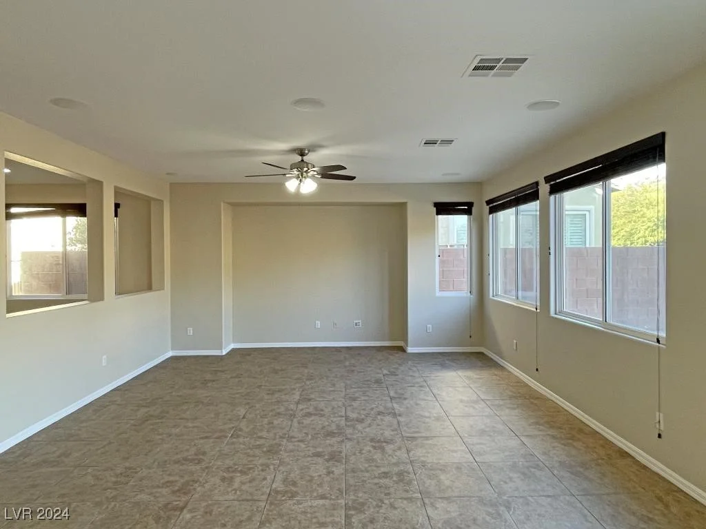 9720 Pan Falls, Las Vegas, NV 89178