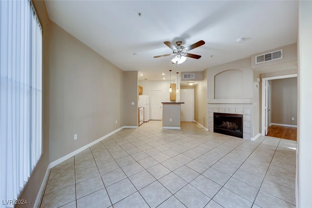7147 Durango, Las Vegas, NV 89113