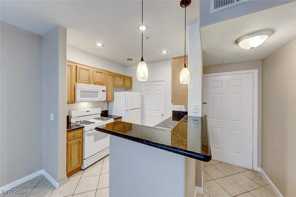 7147 Durango, Las Vegas, NV 89113