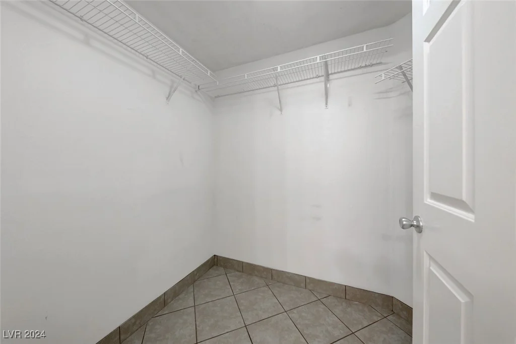 7147 Durango, Las Vegas, NV 89113