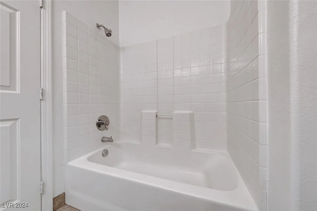 7147 Durango, Las Vegas, NV 89113