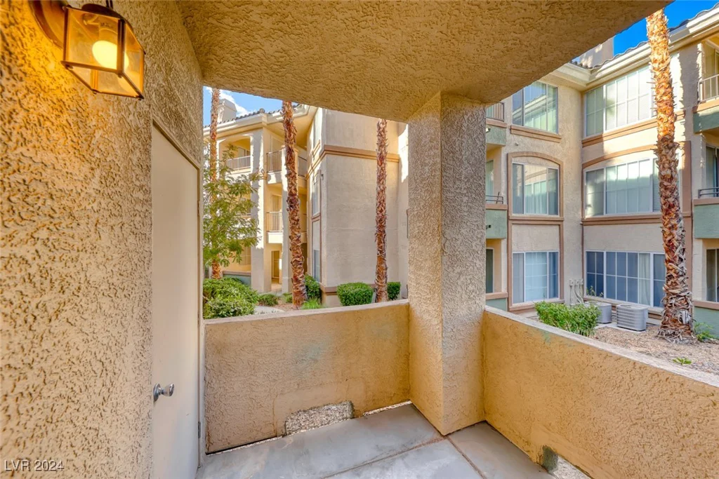 7147 Durango, Las Vegas, NV 89113