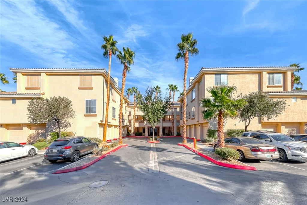 7147 Durango, Las Vegas, NV 89113