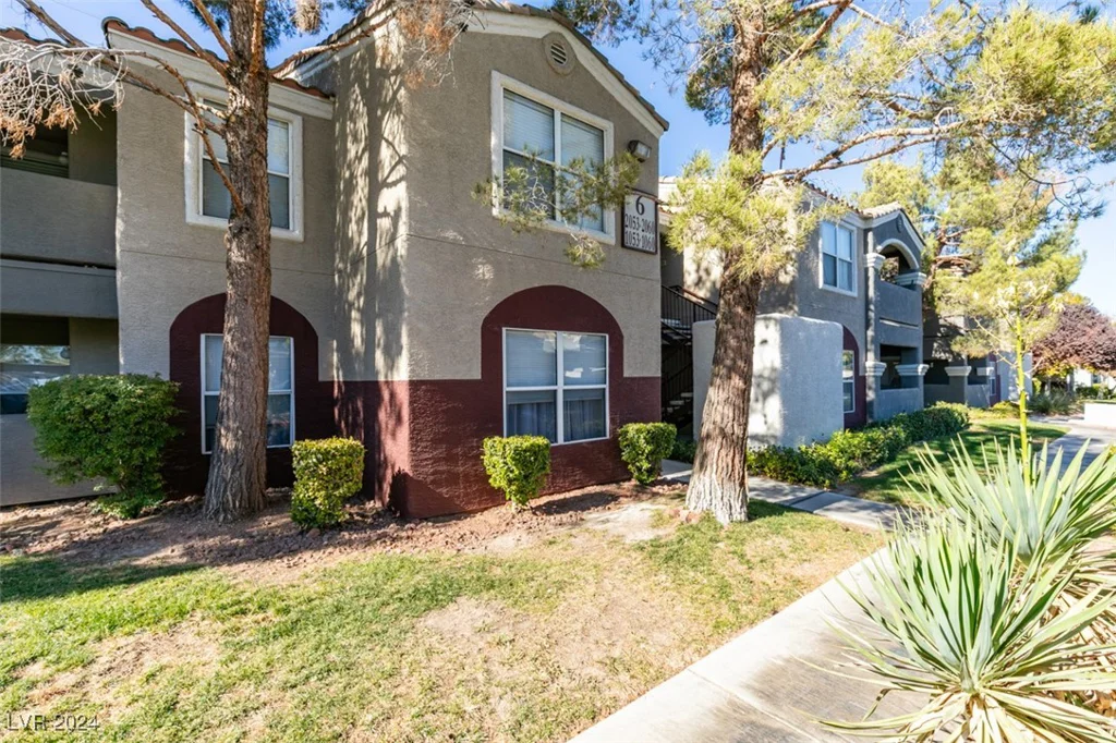 5055 Hacienda, Las Vegas, NV 89118